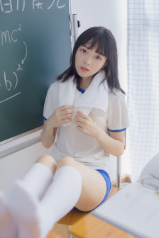 少妇粉嫩小泬喷水视频WWW